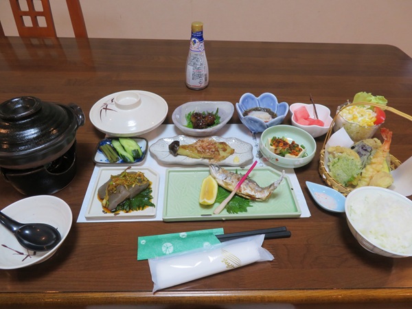 夕食
